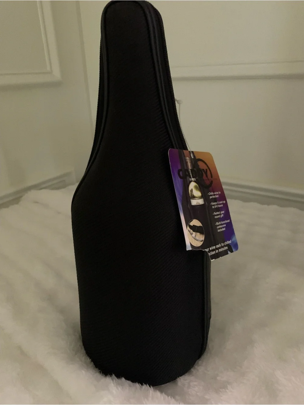 Insulated Black Wine Bottle Carrier — Protective Travel Sleeve
